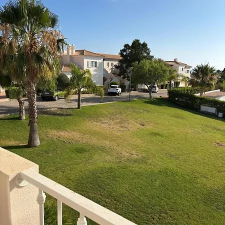 Baia Village Αλμπουφέιρα